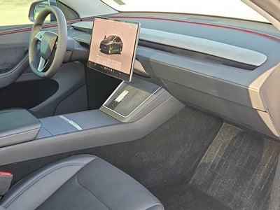 2026 Tesla Model Y Base