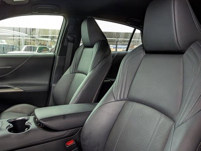 2021 Toyota Venza Base