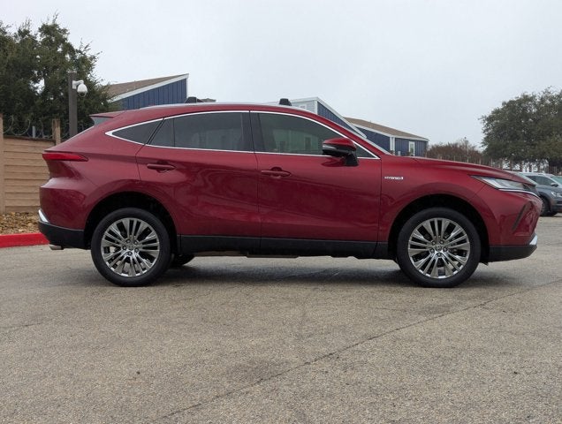 2021 Toyota Venza Base