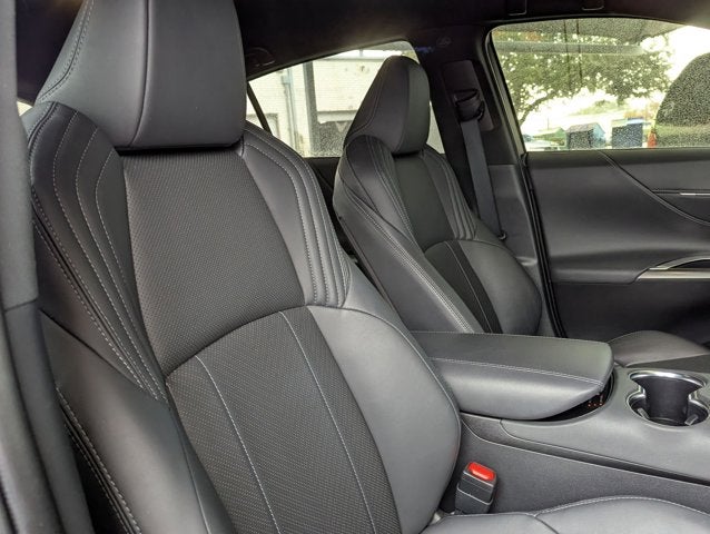 2021 Toyota Venza Base