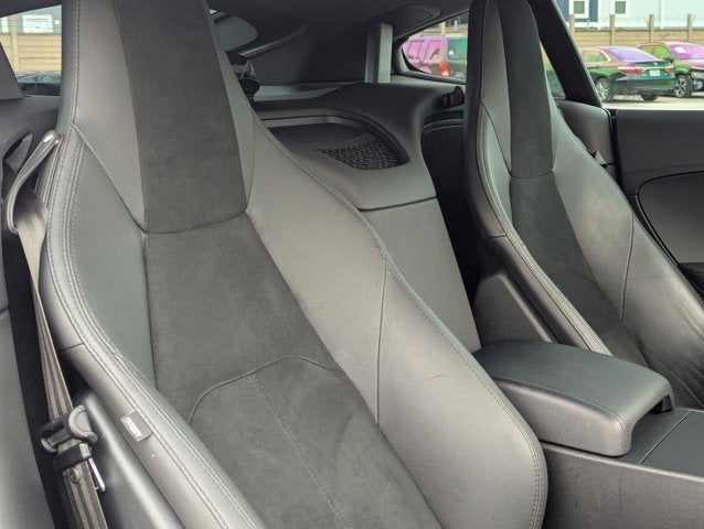 2019 Jaguar F-TYPE P300