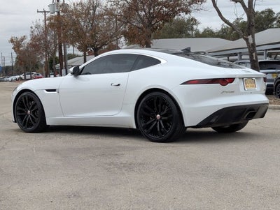2019 Jaguar F-TYPE P300