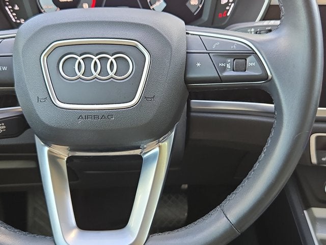 2022 Audi Q3 Premium 40 TFSI quattro