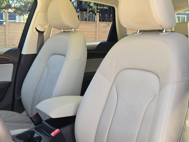 2016 Audi Q5 quattro 4dr 2.0T Premium
