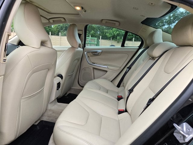 2015 Volvo S60 2015.5 4dr Sdn T5 Drive-E Premier FWD