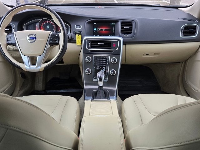 2015 Volvo S60 2015.5 4dr Sdn T5 Drive-E Premier FWD