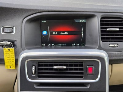 2015 Volvo S60 2015.5 4dr Sdn T5 Drive-E Premier FWD