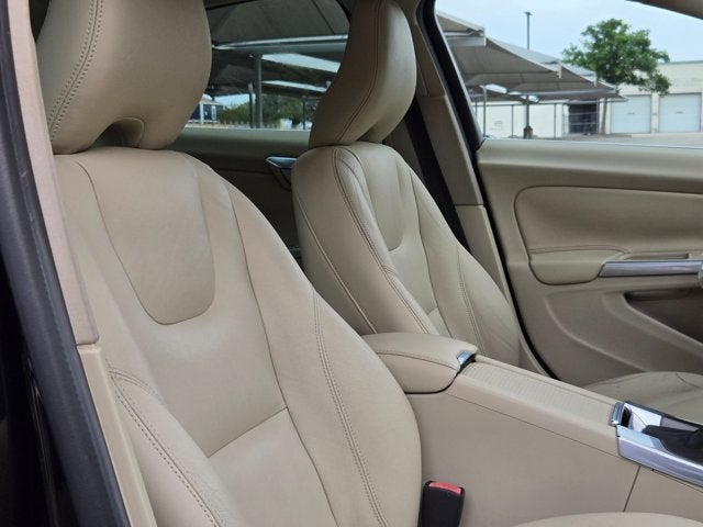 2015 Volvo S60 2015.5 4dr Sdn T5 Drive-E Premier FWD