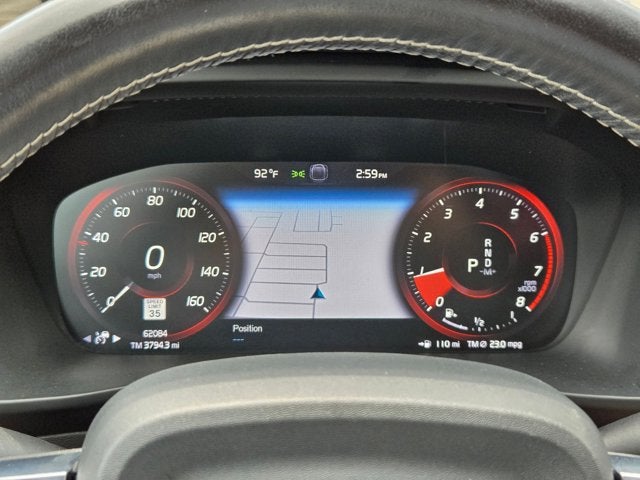 2021 Volvo XC40 T5 AWD R-Design