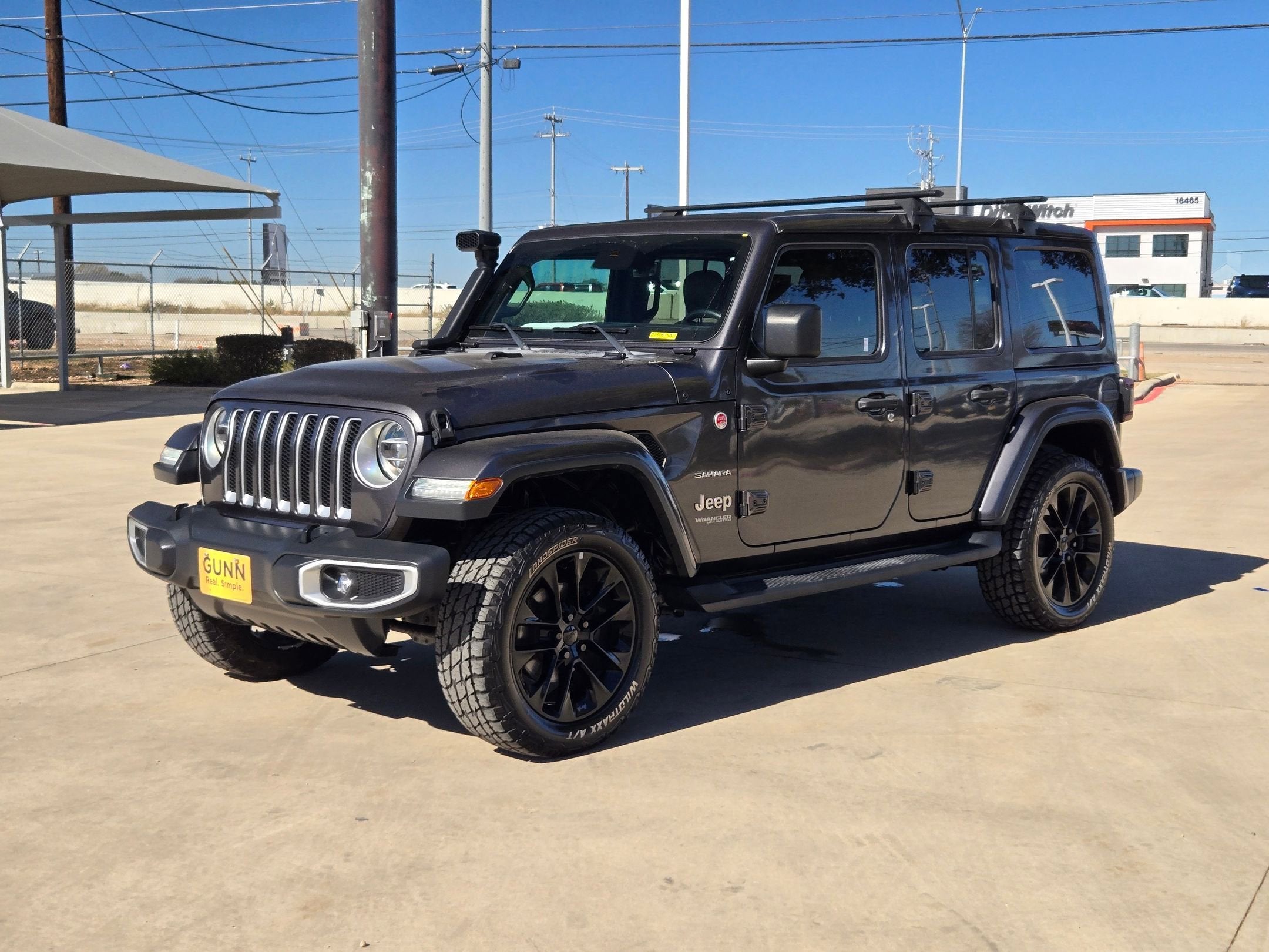 2020 Jeep WRANGLER UNLIMITED SAHARA