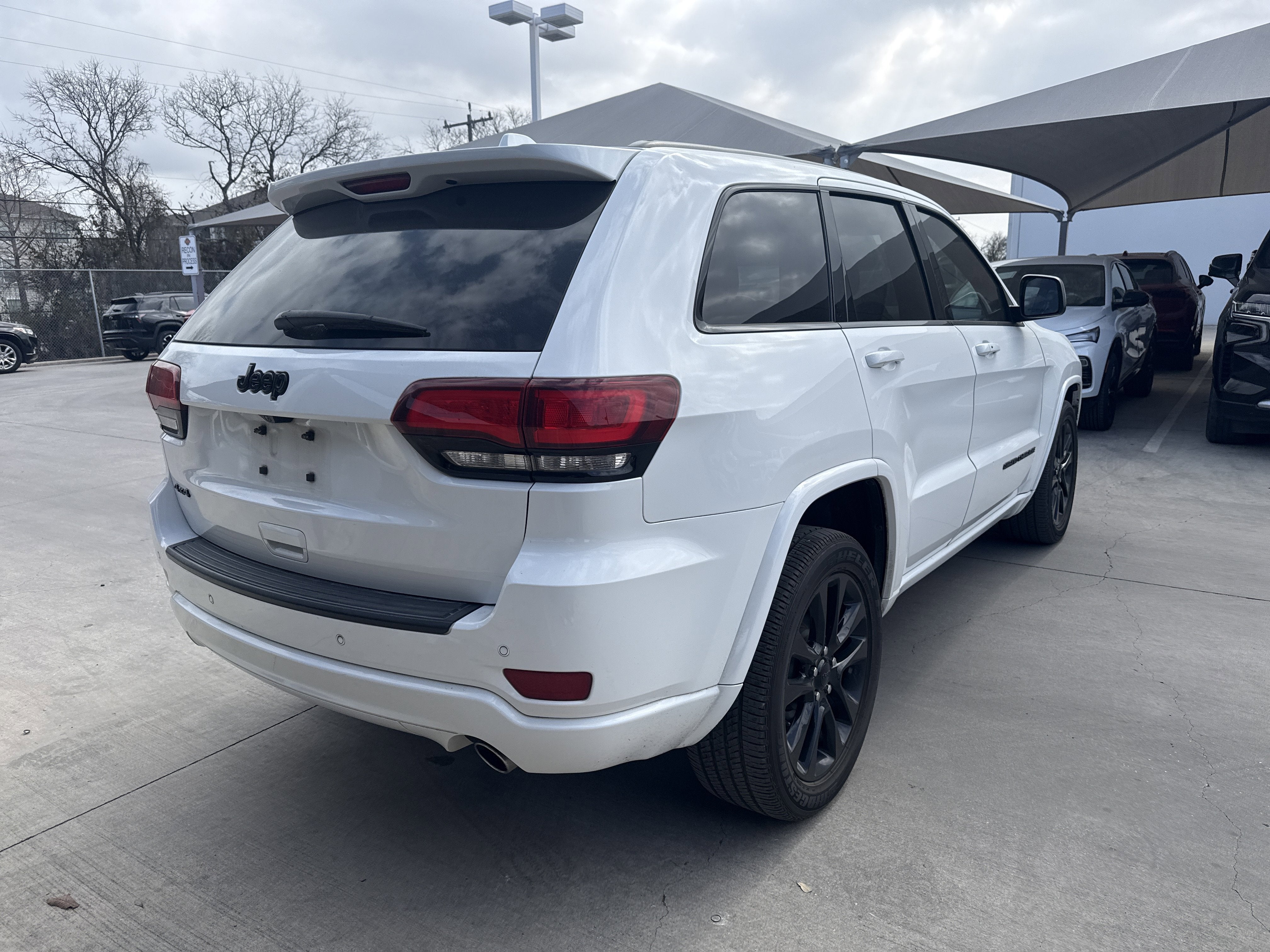 2018 Jeep GRAND CHEROKEE ALTITUDE