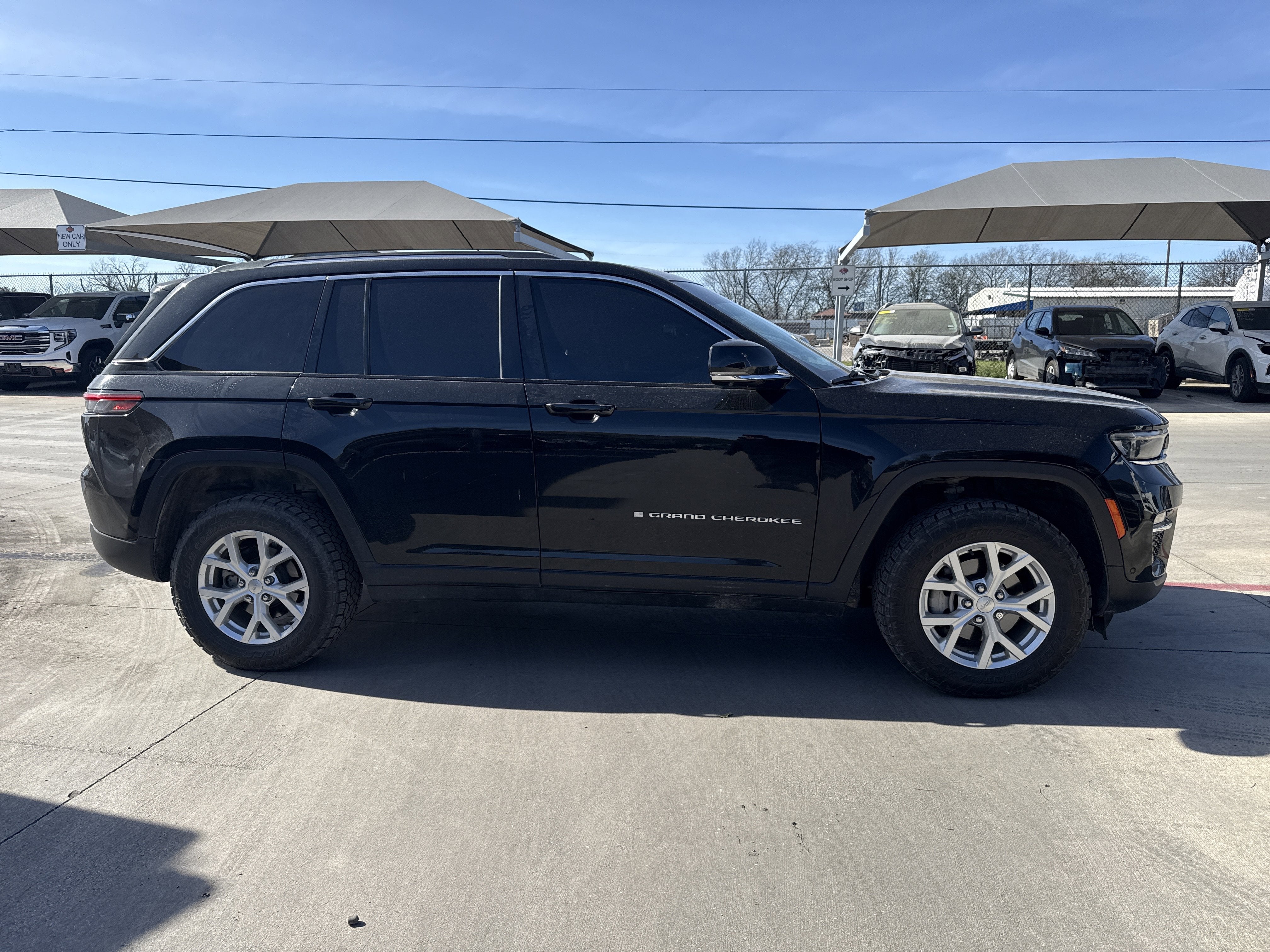 2023 Jeep GRAND CHEROKEE LIMITED