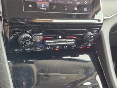 2023 Jeep GRAND CHEROKEE L 4WD