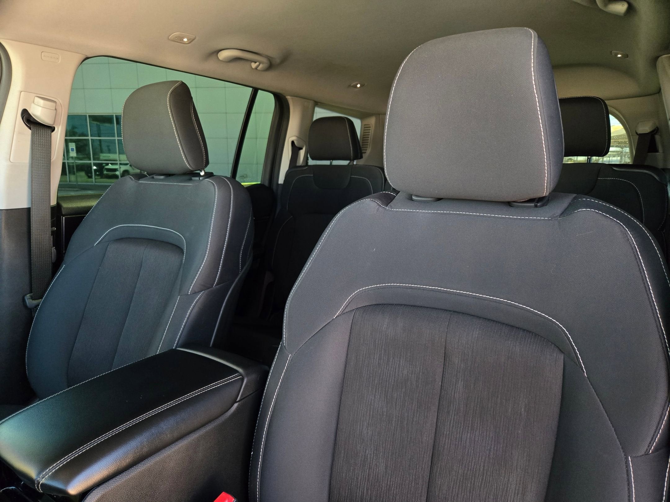 2022 Jeep GRAND CHEROKEE L LAREDO