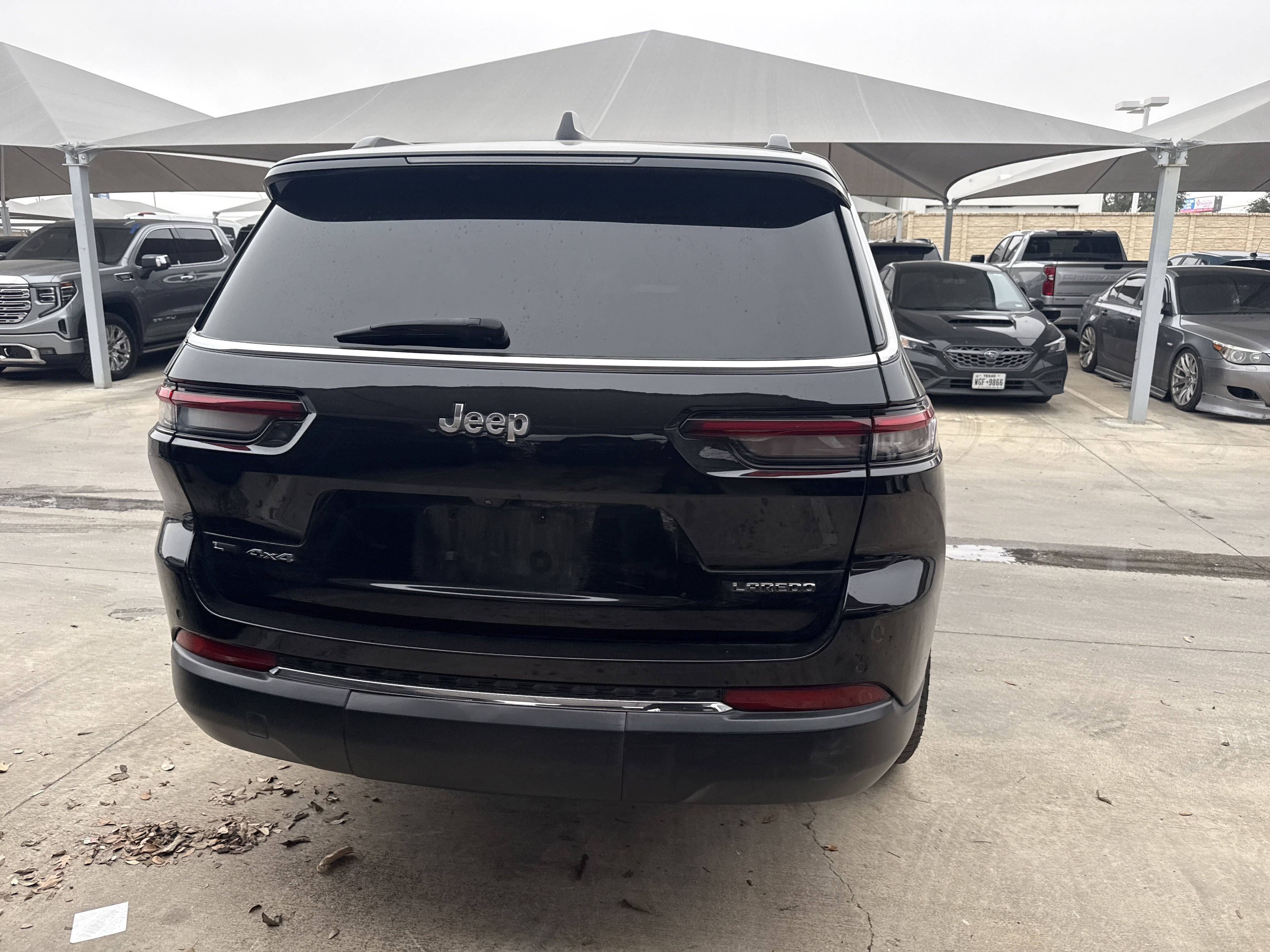 2022 Jeep GRAND CHEROKEE L LAREDO