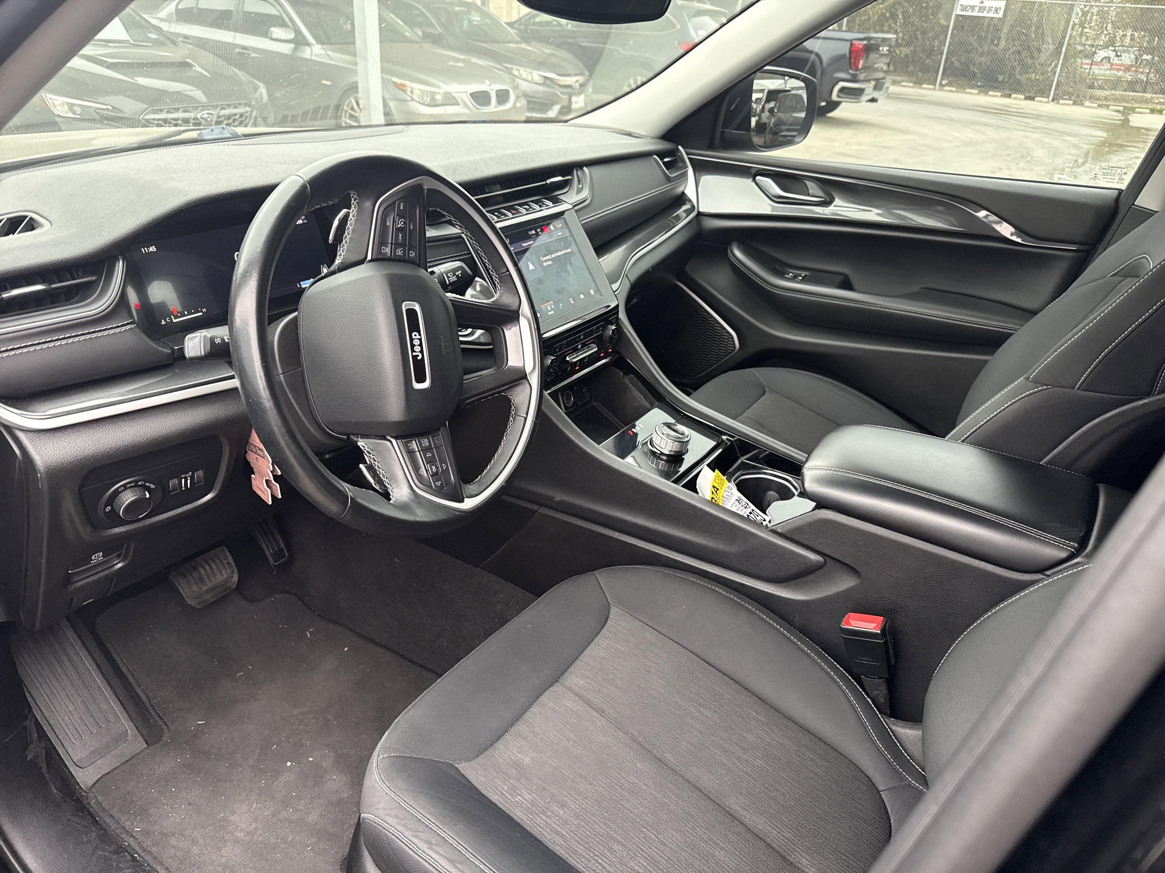 2022 Jeep GRAND CHEROKEE L LAREDO