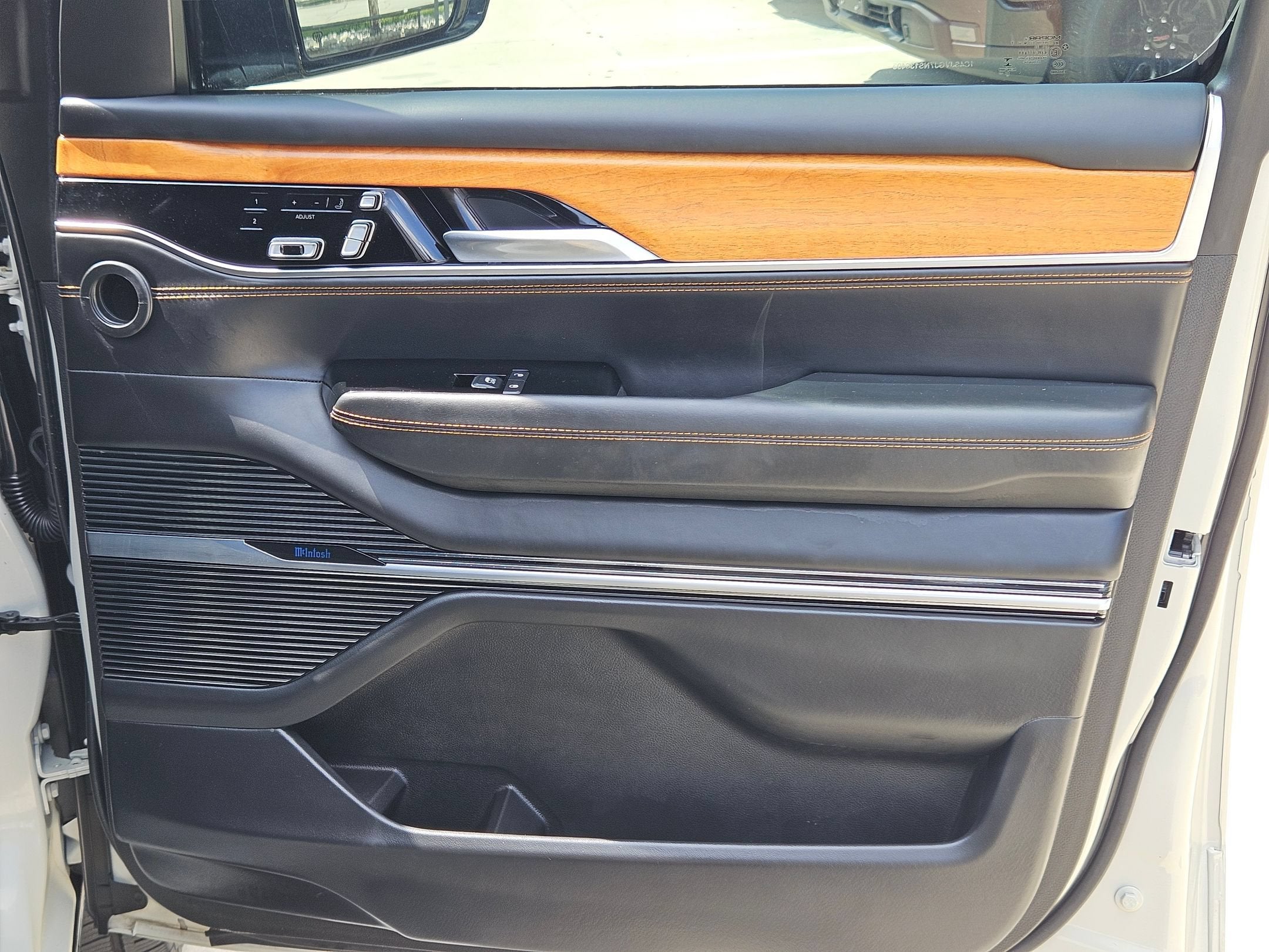 2022 Jeep GRAND WAGONEER SERIES 3