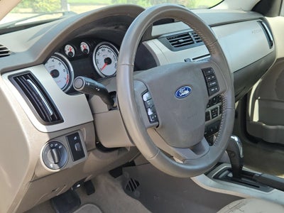 2008 Ford FOCUS SE