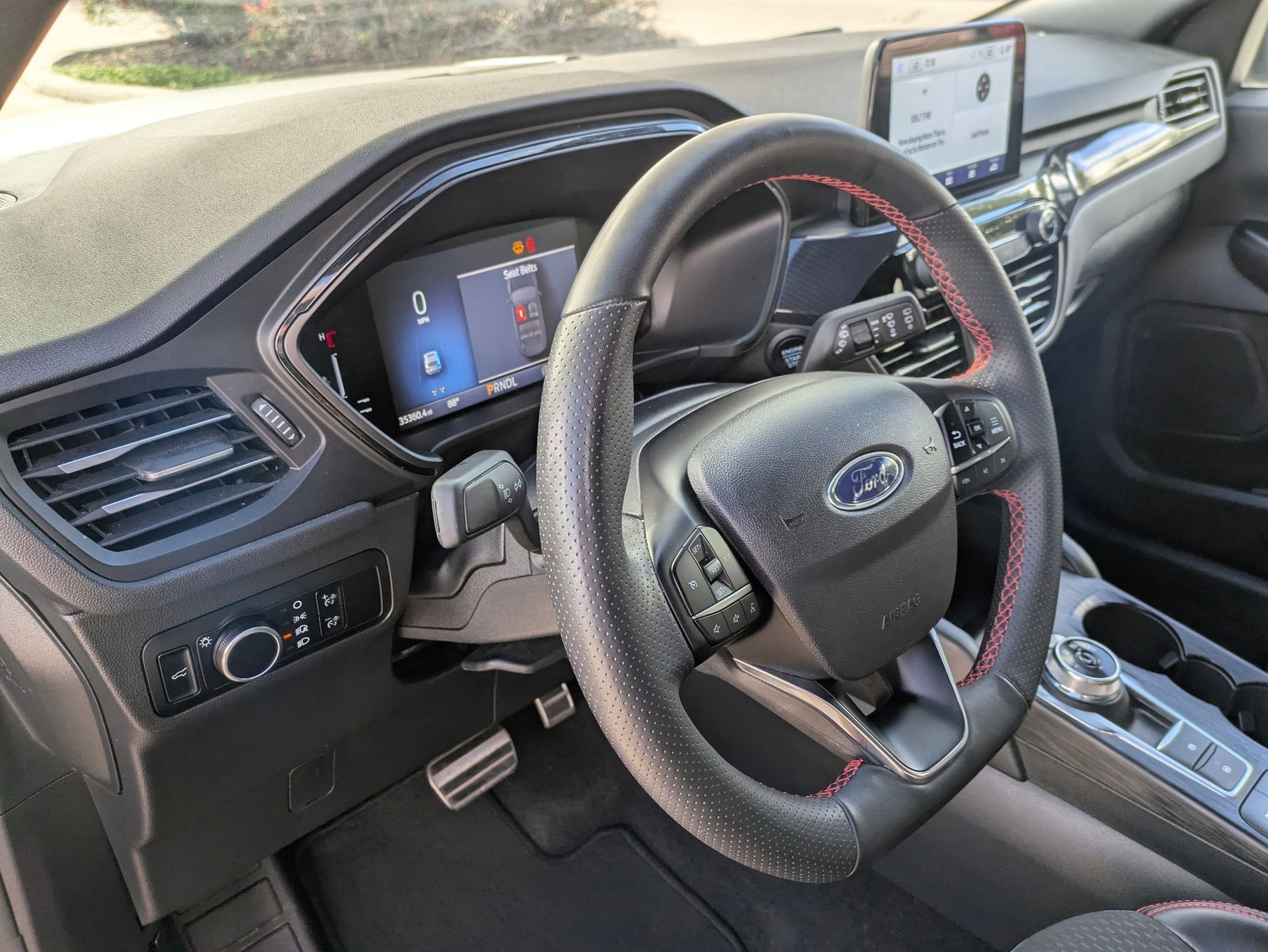 2024 Ford ESCAPE ST-LINE FWD