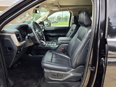 2024 Ford EXPEDITION XLT
