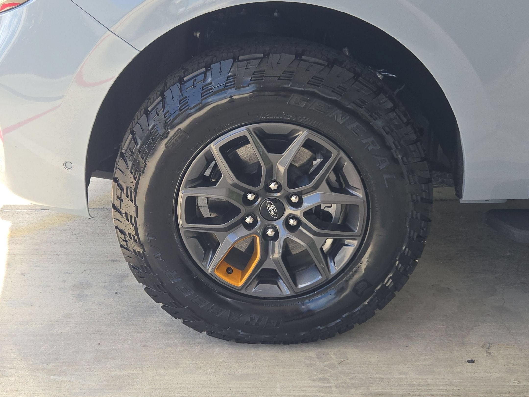2025 Ford EXPEDITION TREMOR
