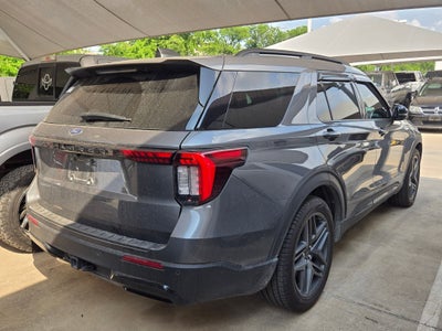 2025 Ford EXPLORER ST LINE