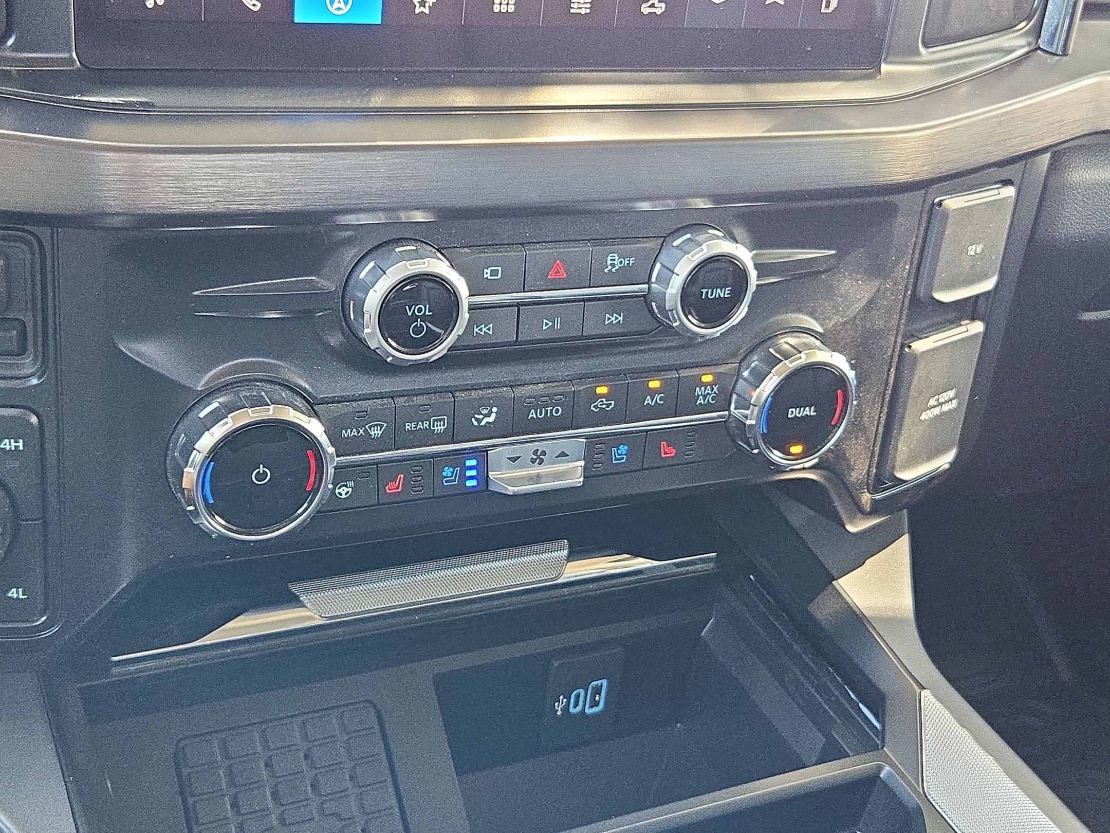 2025 Ford SUPER DUTY F-350 LARIAT SRW