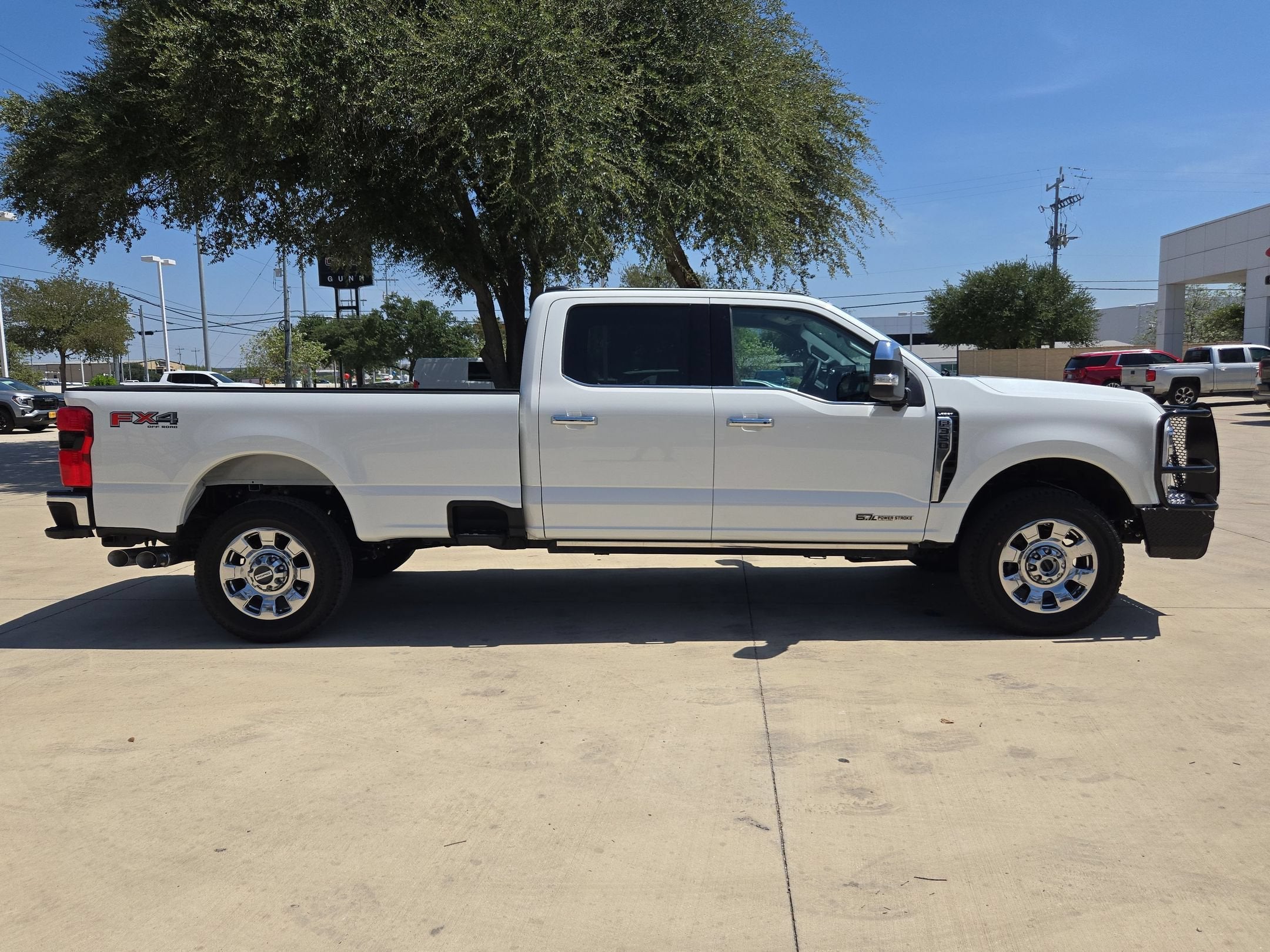 2025 Ford SUPER DUTY F-350 LARIAT SRW