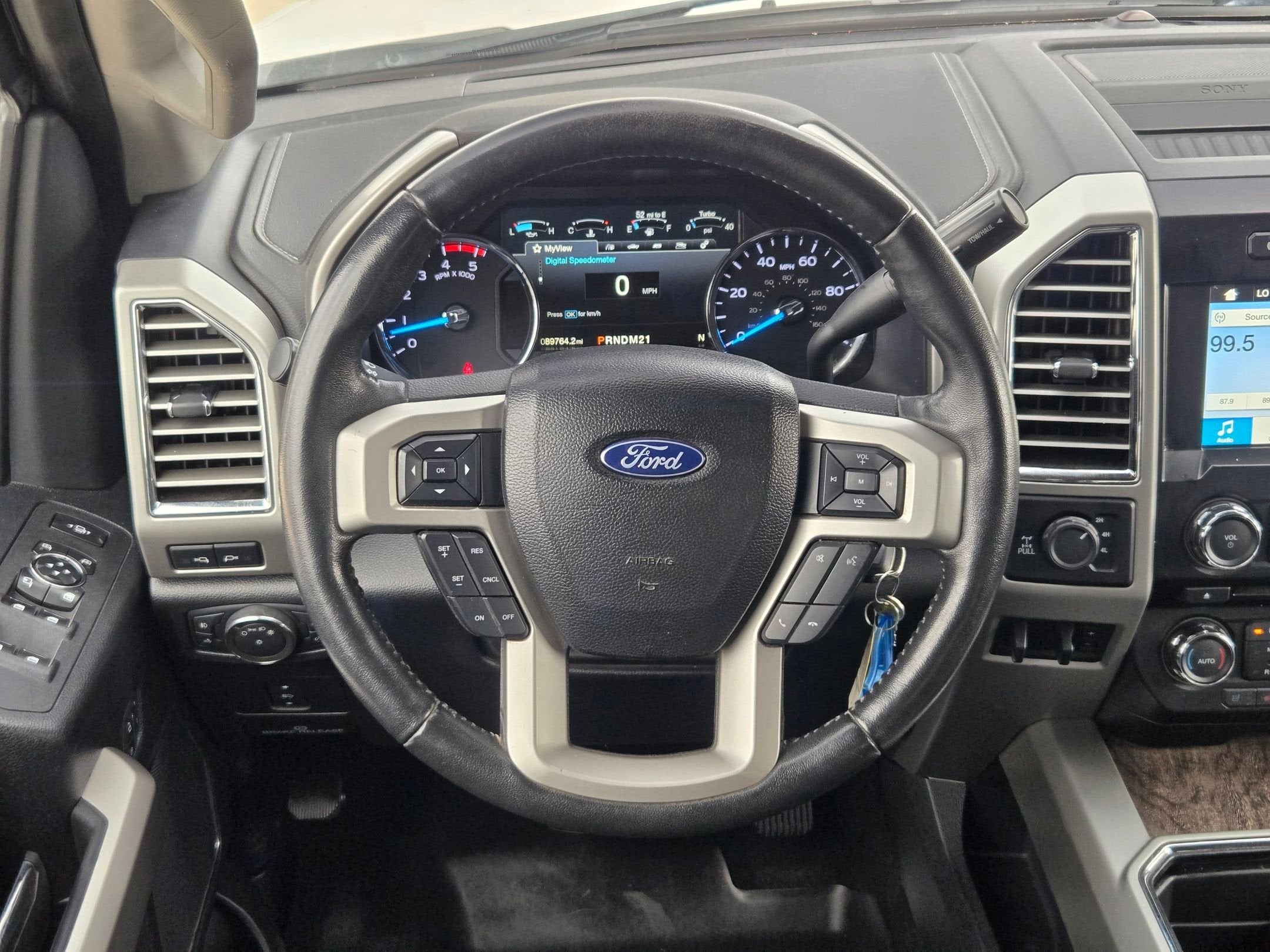 2017 Ford SUPER DUTY F-350 SRW LARIAT SRW