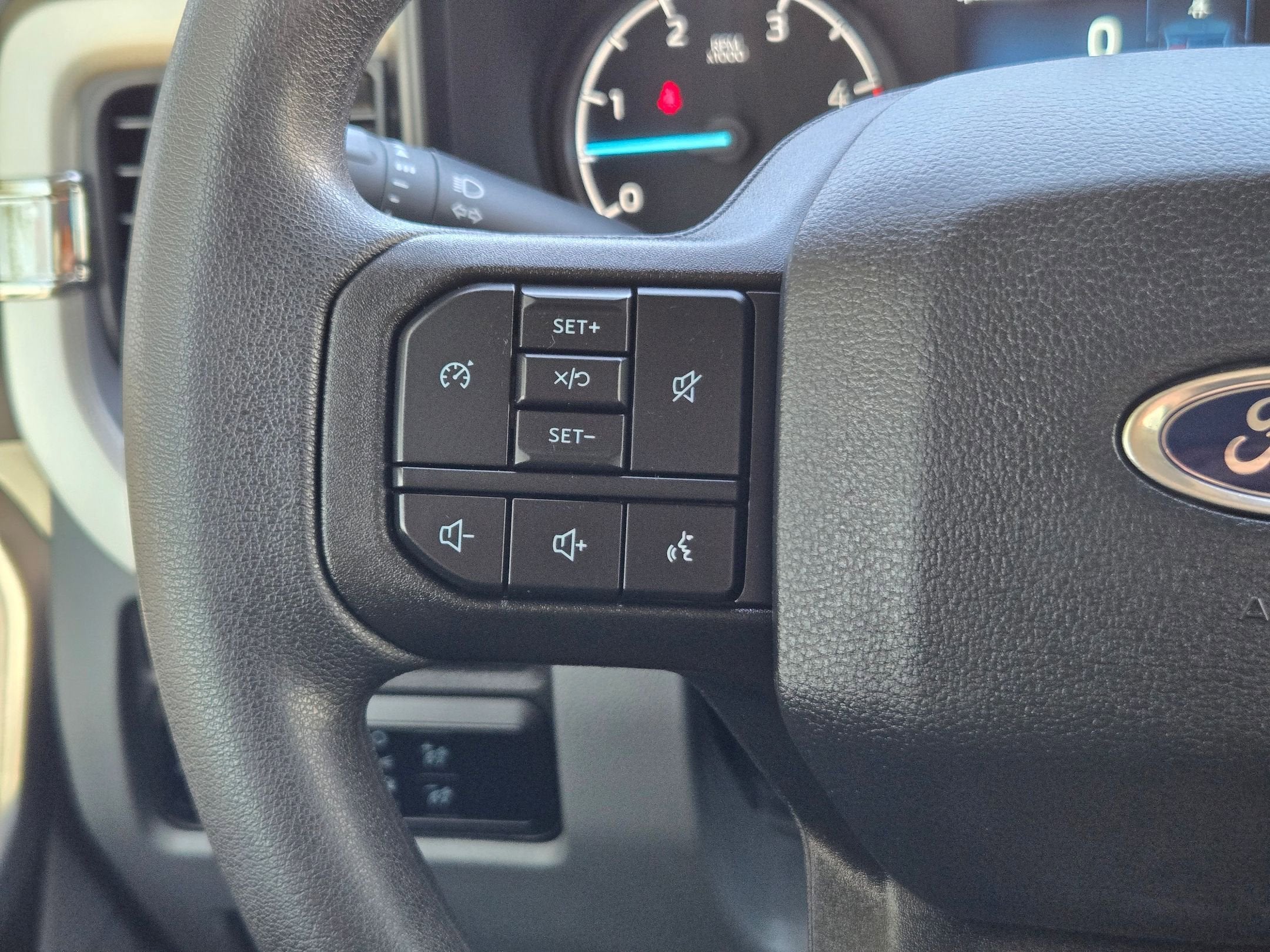 2024 Ford F-350 SD XLT