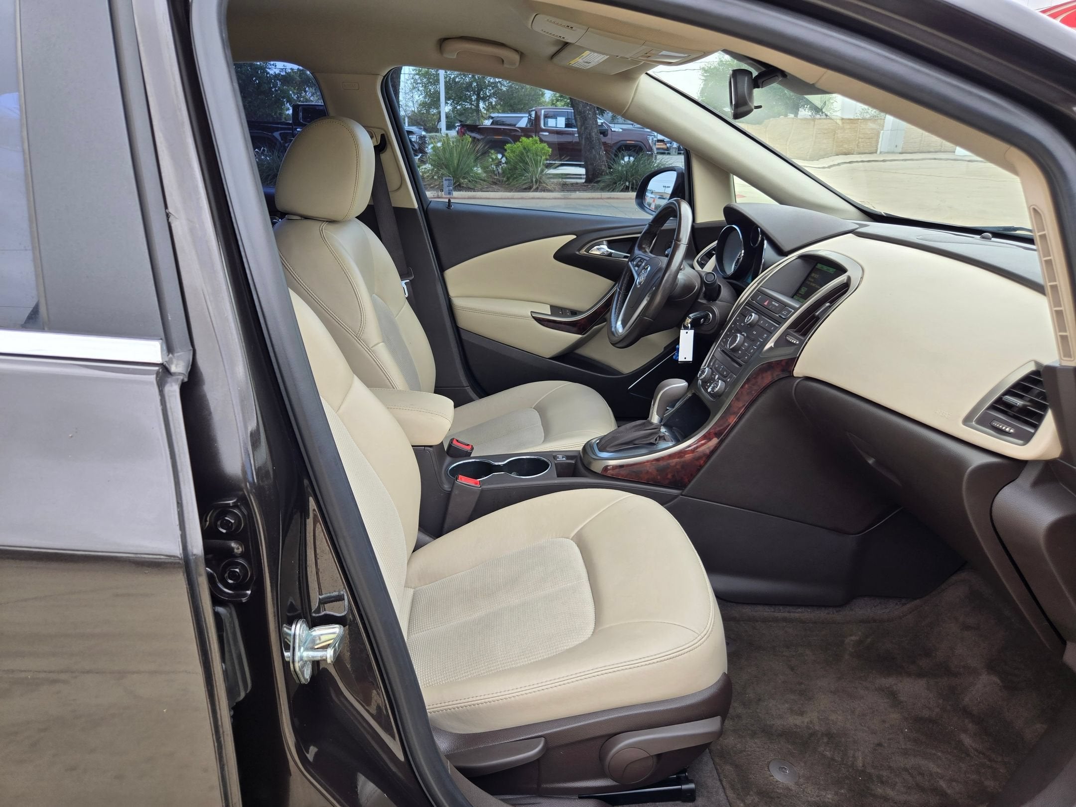 2016 Buick VERANO 4D