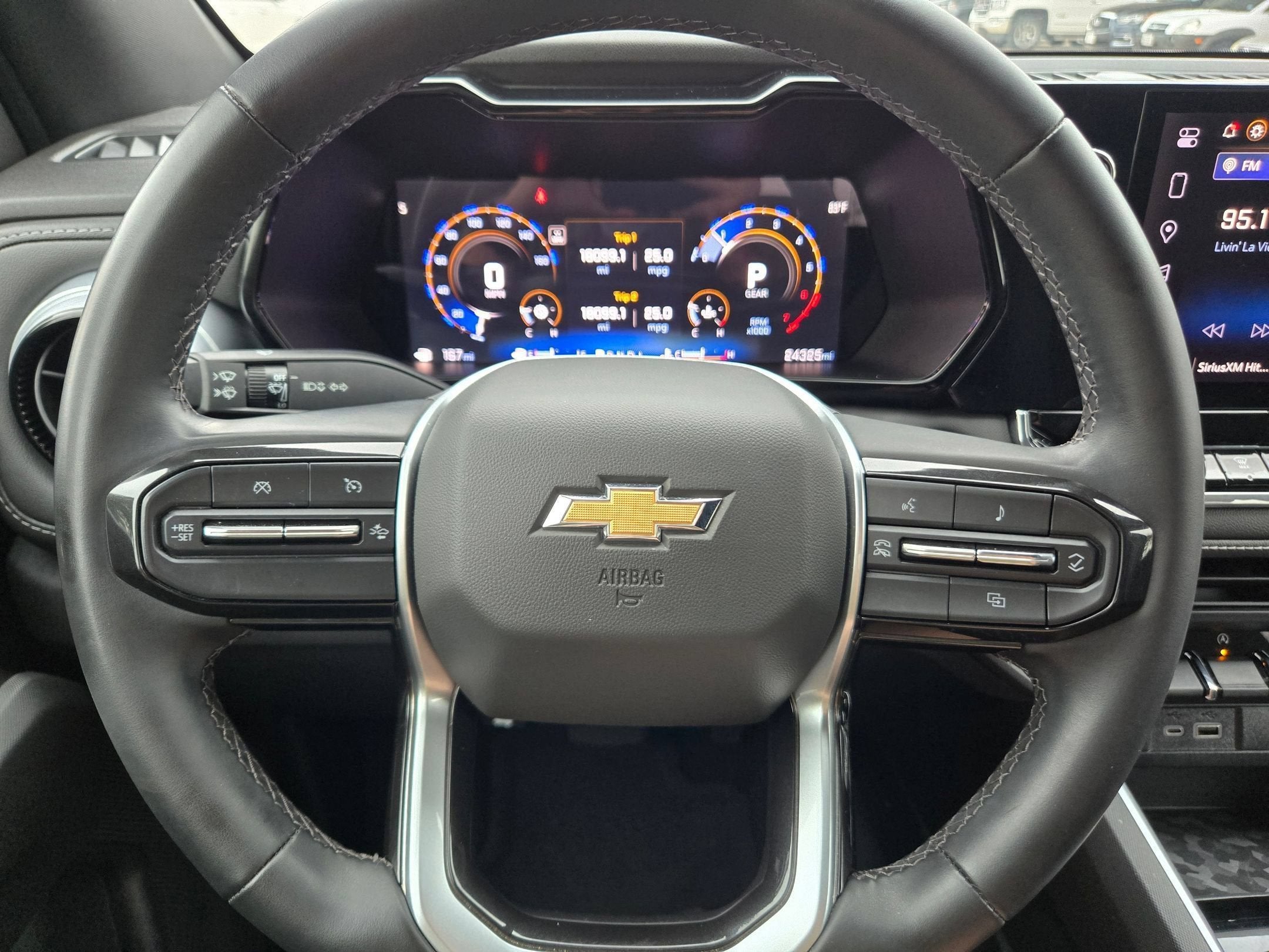 2024 Chevrolet COLORADO LT