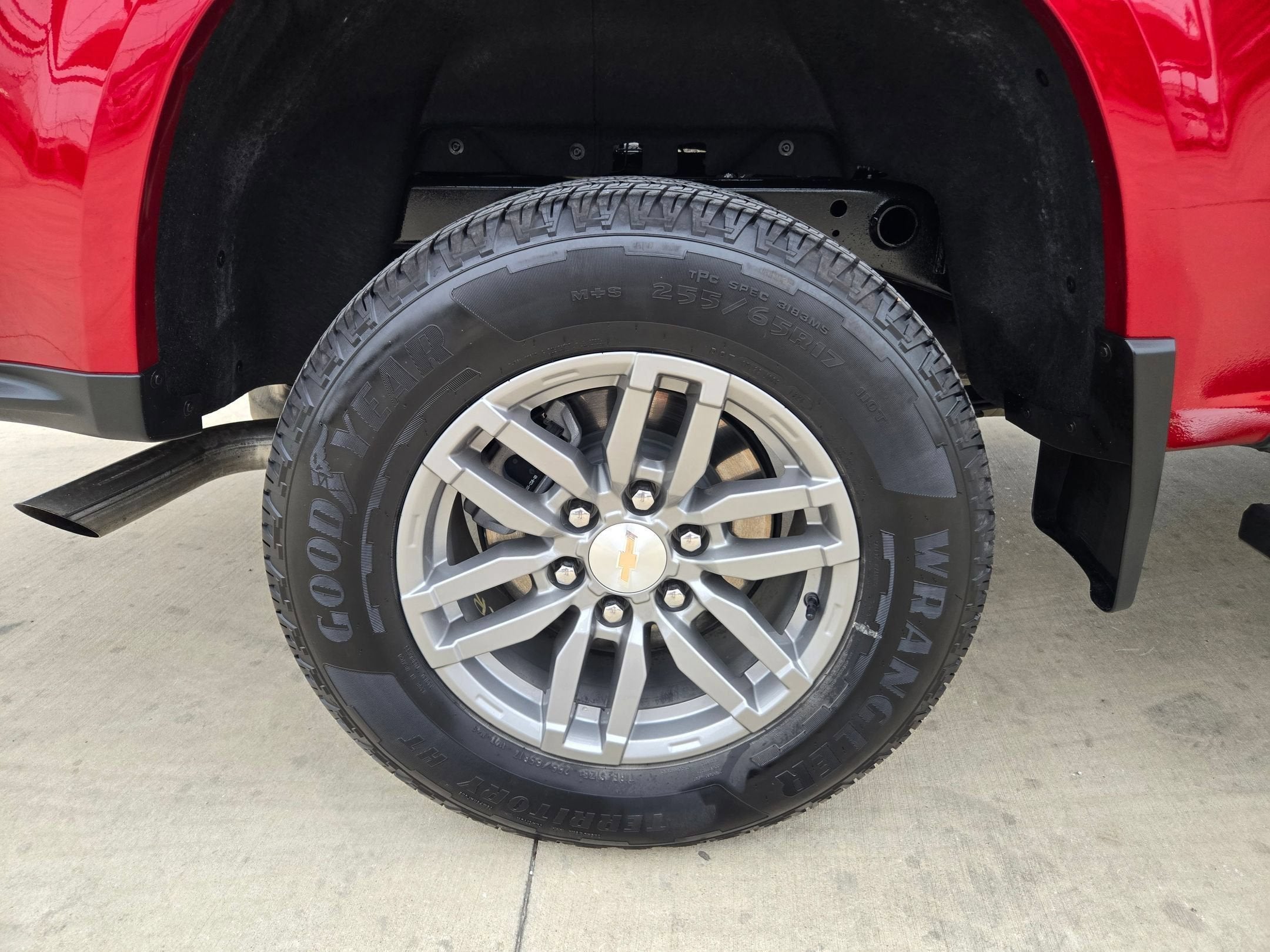 2024 Chevrolet COLORADO LT