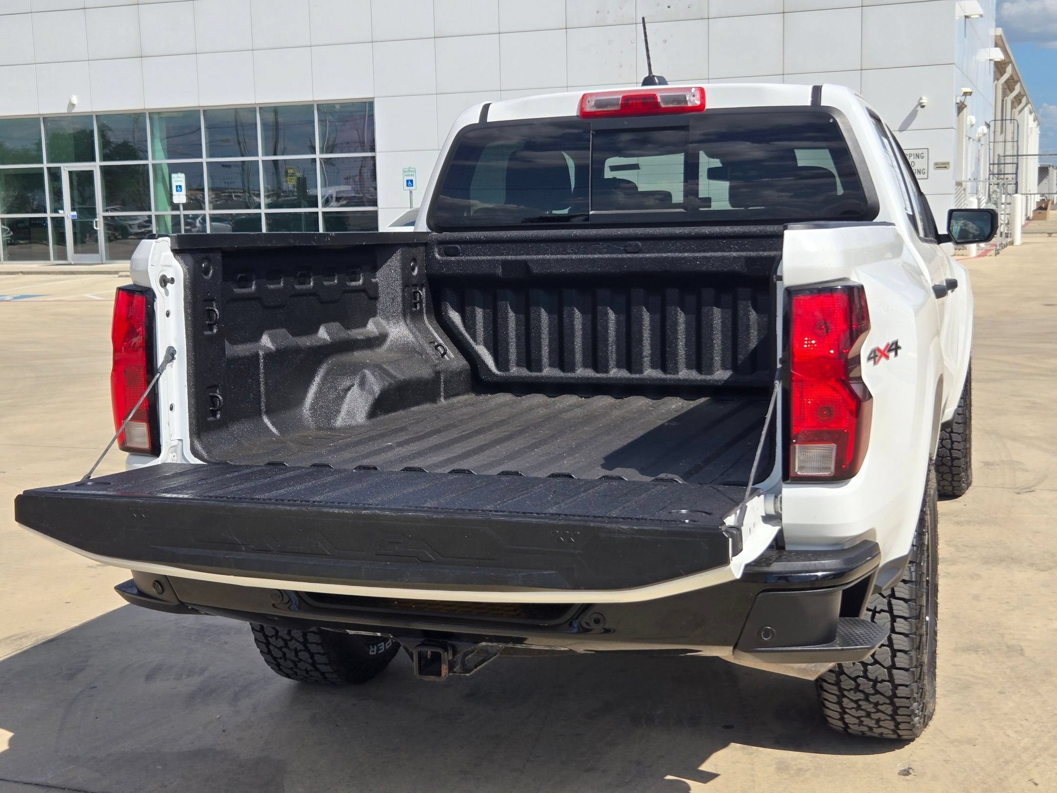 2025 Chevrolet COLORADO W/T 4WD 4WD W/T