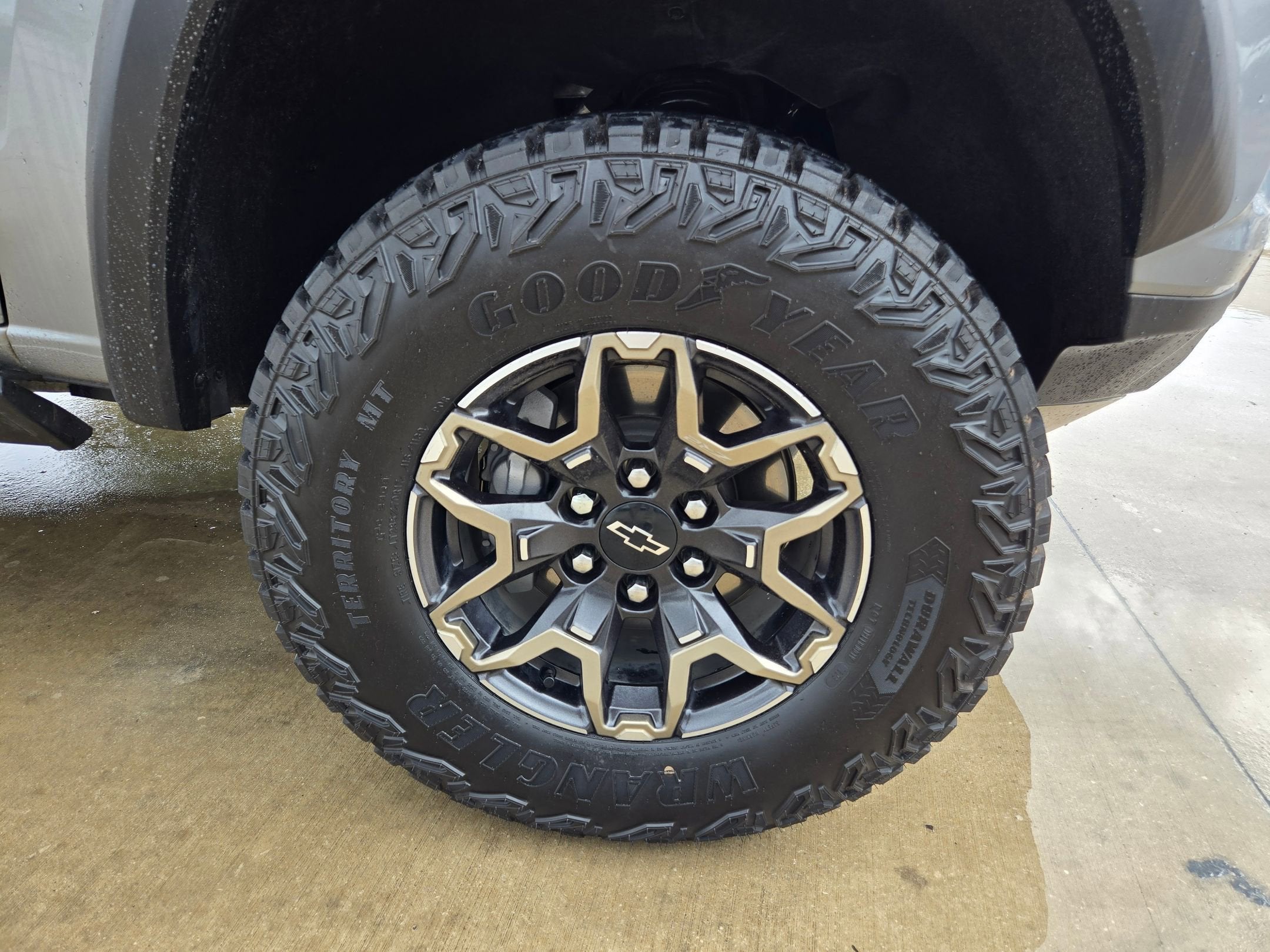 2023 Chevrolet COLORADO ZR2