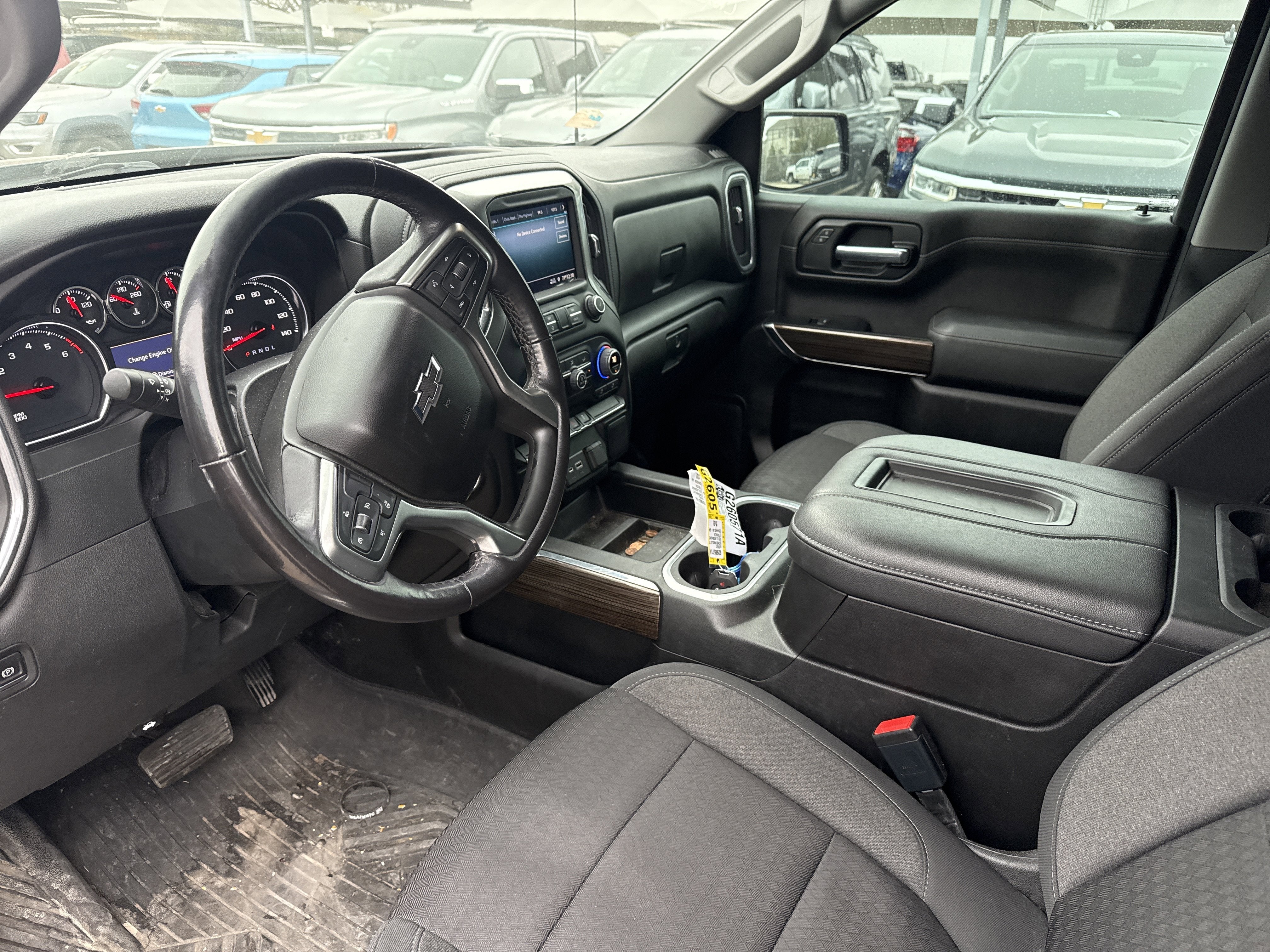 2021 Chevrolet SILVERADO 1500 LT