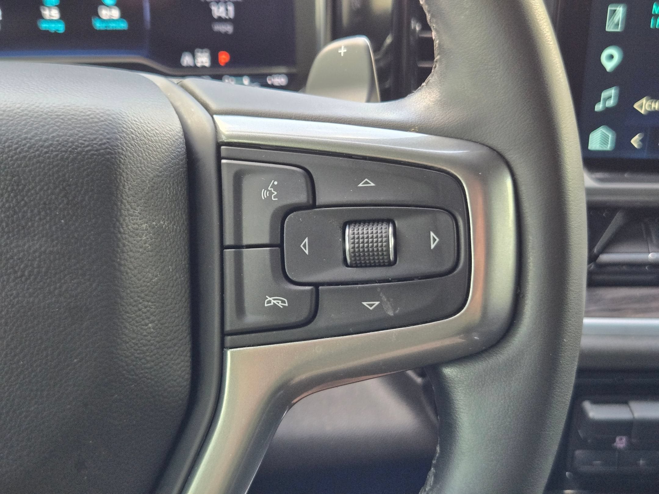 2024 Chevrolet SILV 1500 4WD LTZ