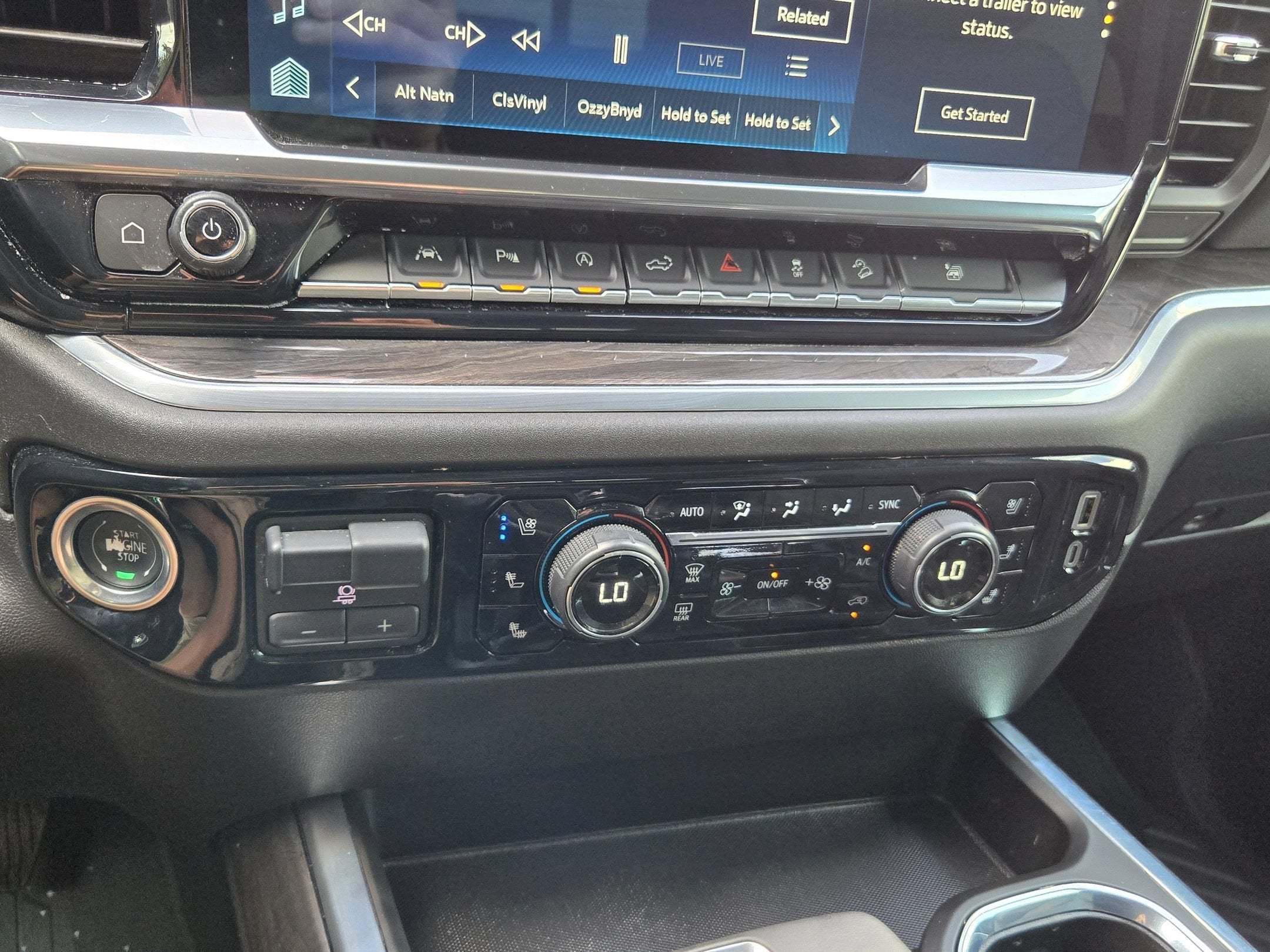 2024 Chevrolet SILV 1500 4WD LTZ