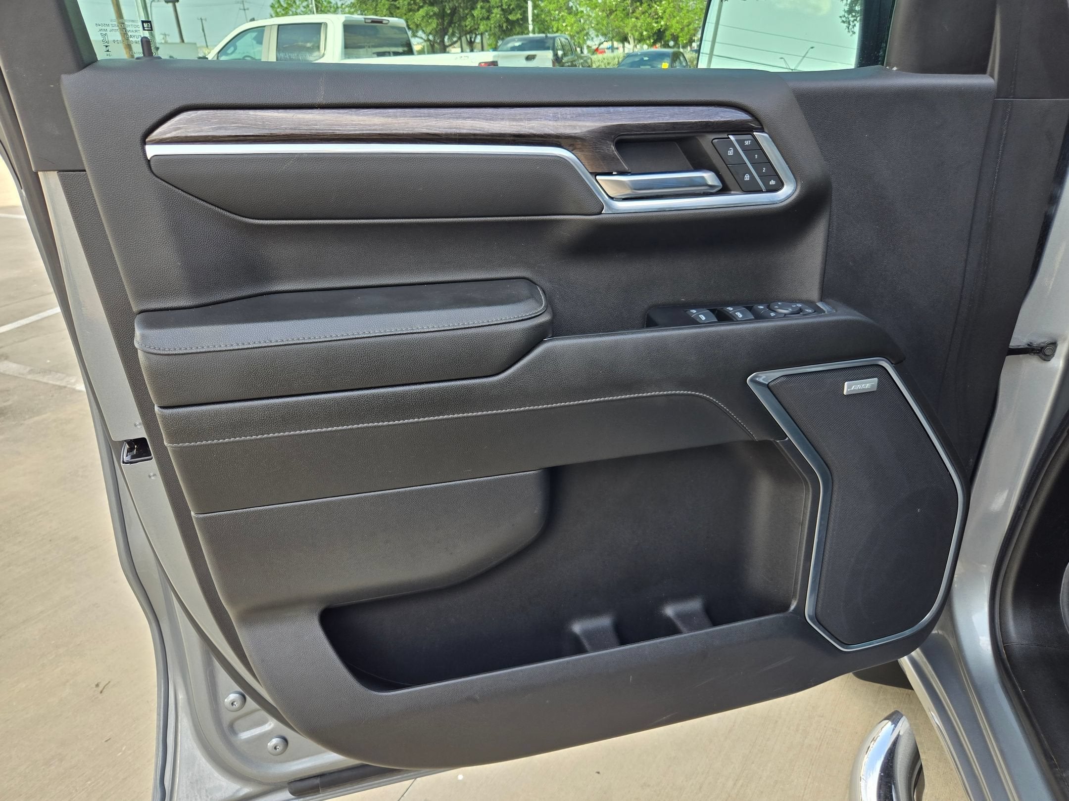 2024 Chevrolet SILV 1500 4WD LTZ