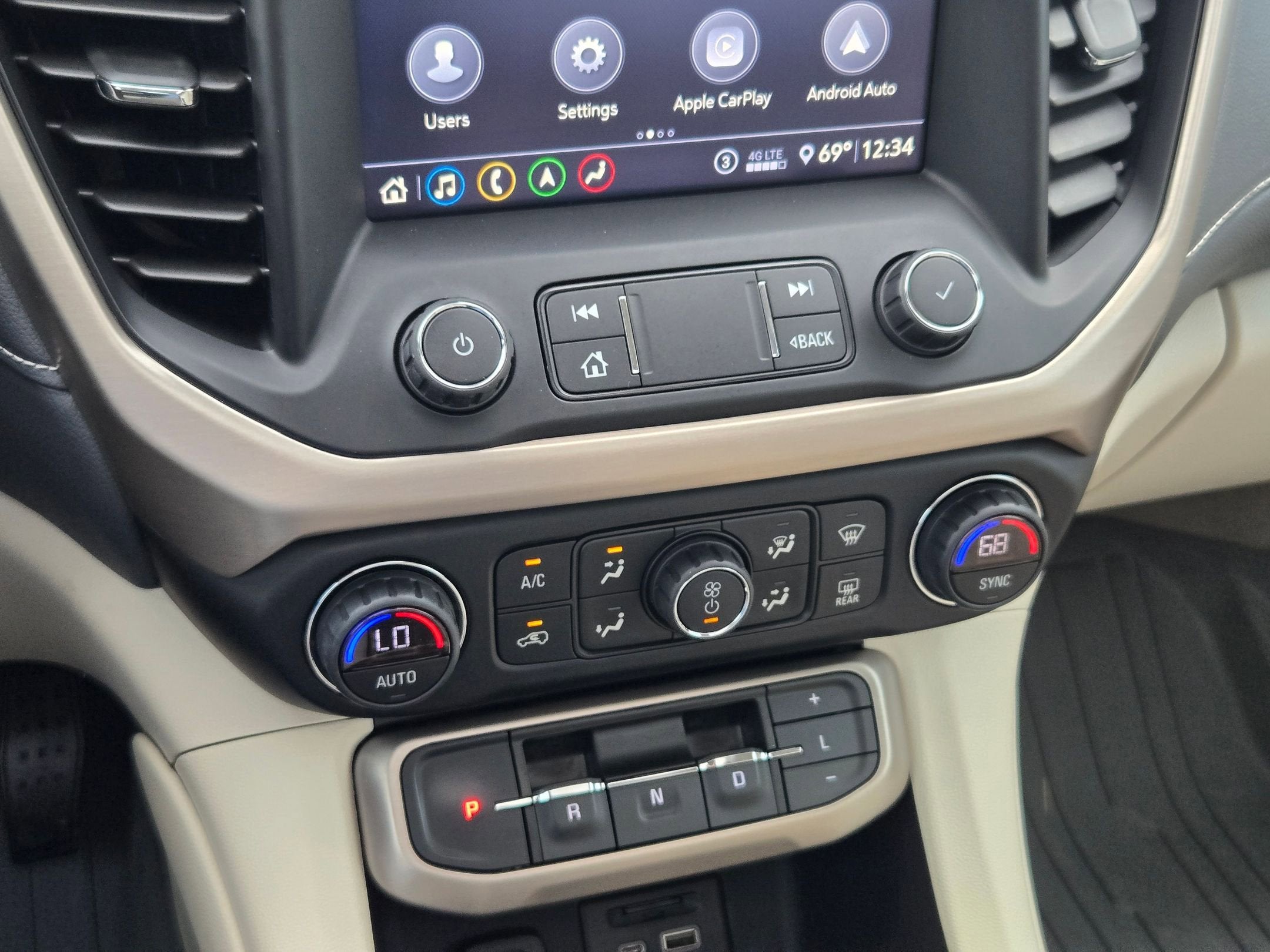 2020 GMC ACADIA DENALI