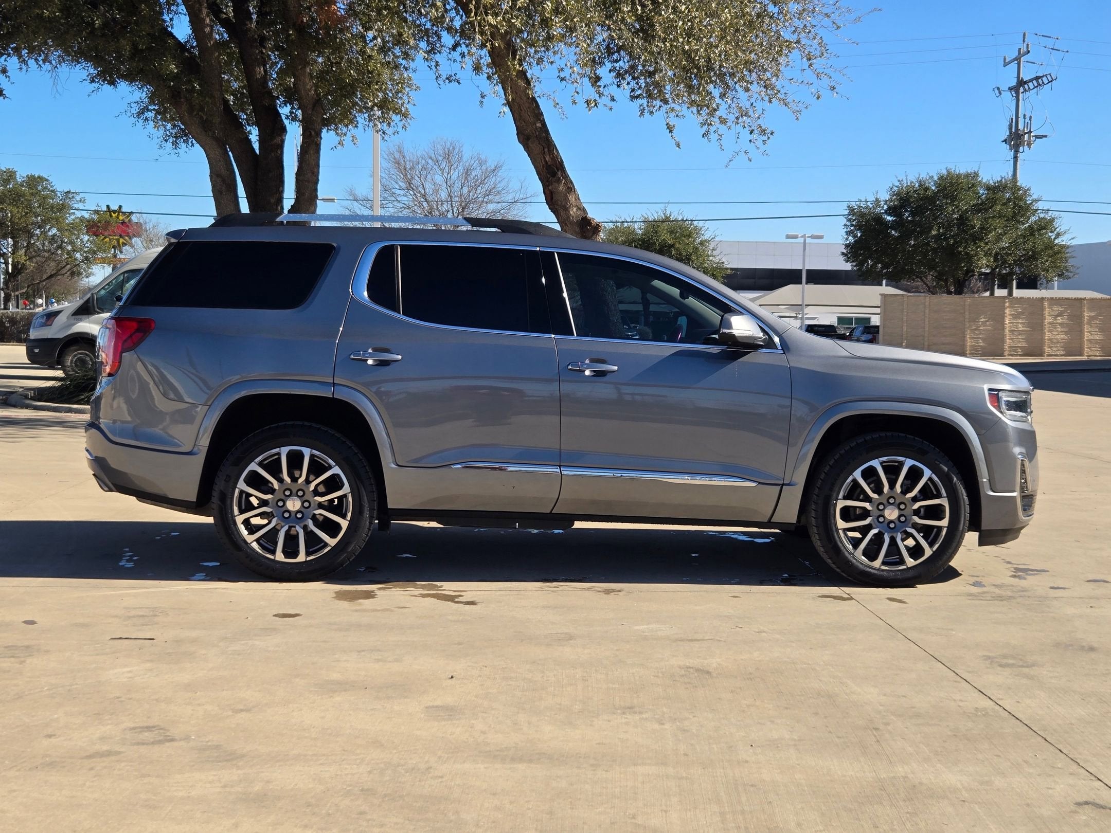 2021 GMC ACADIA DENALI