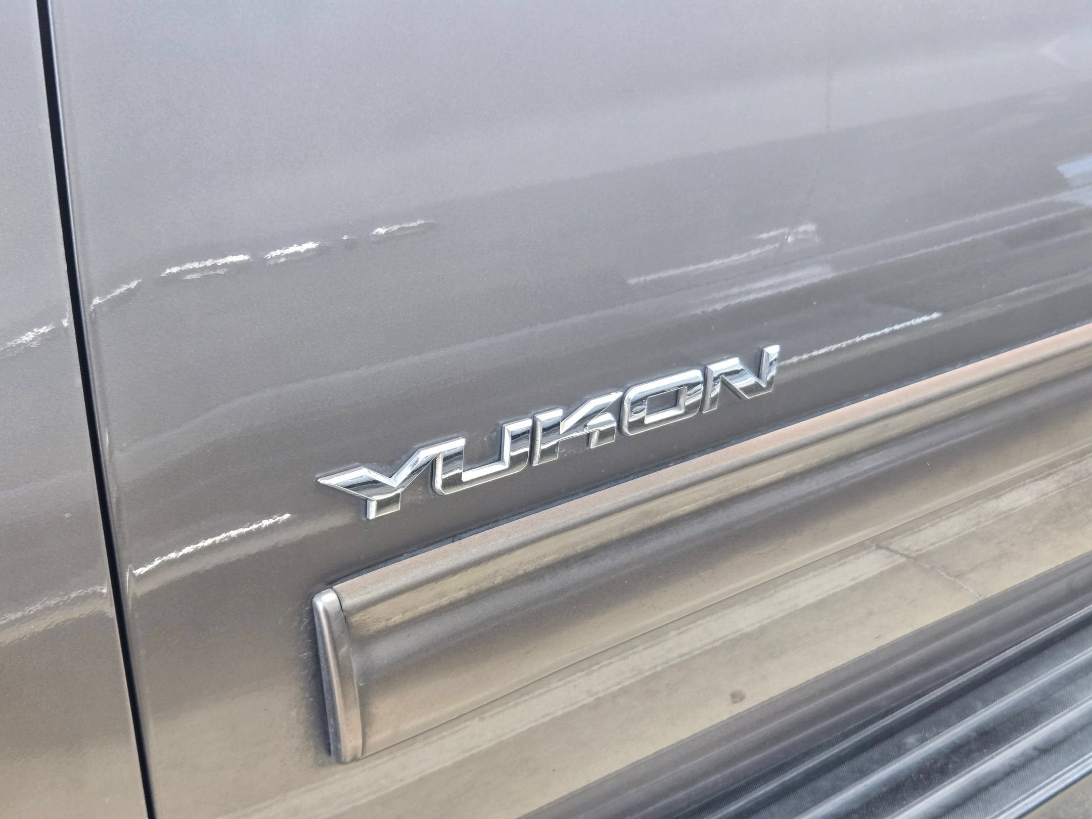 2011 GMC YUKON SLT
