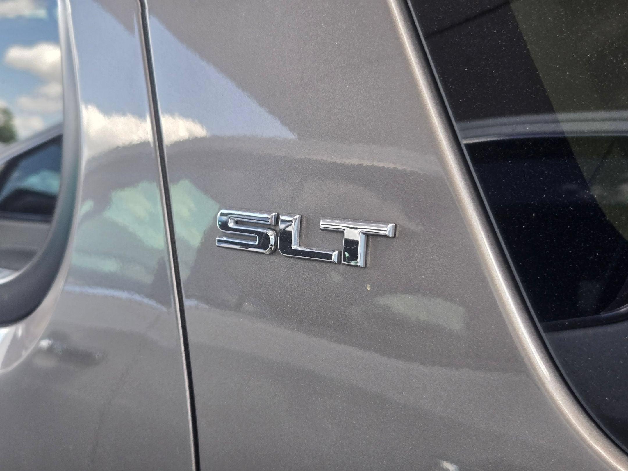 2011 GMC YUKON SLT