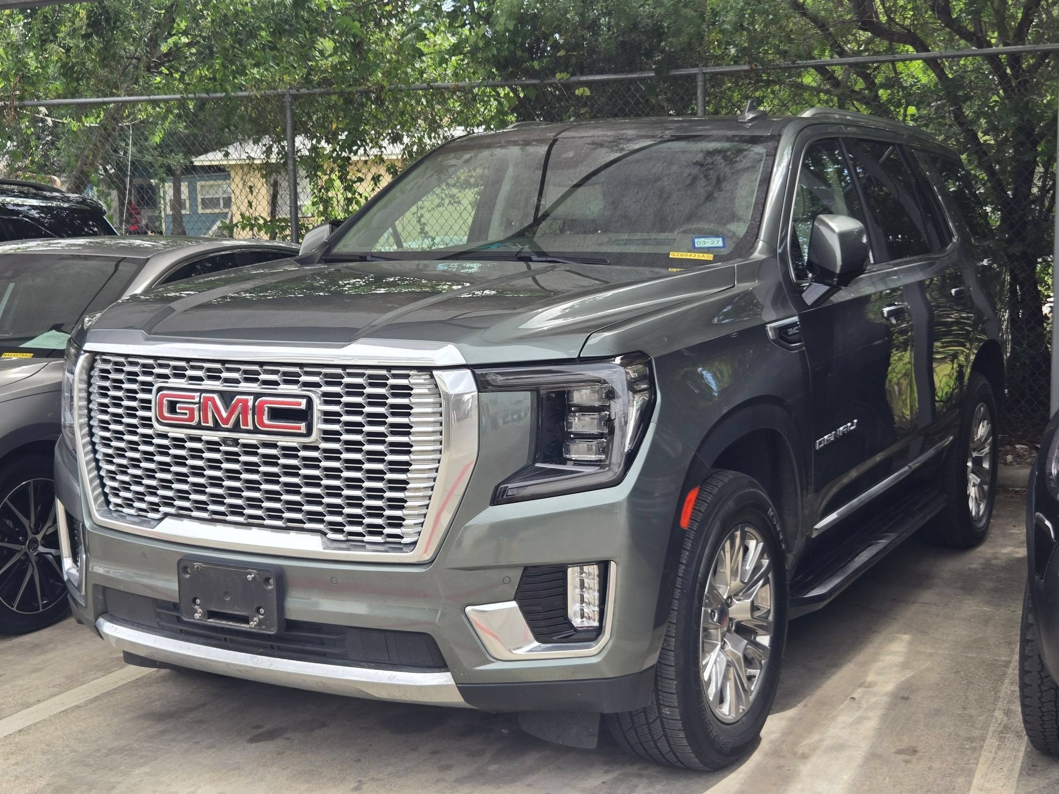 2023 GMC YUKON DENALI