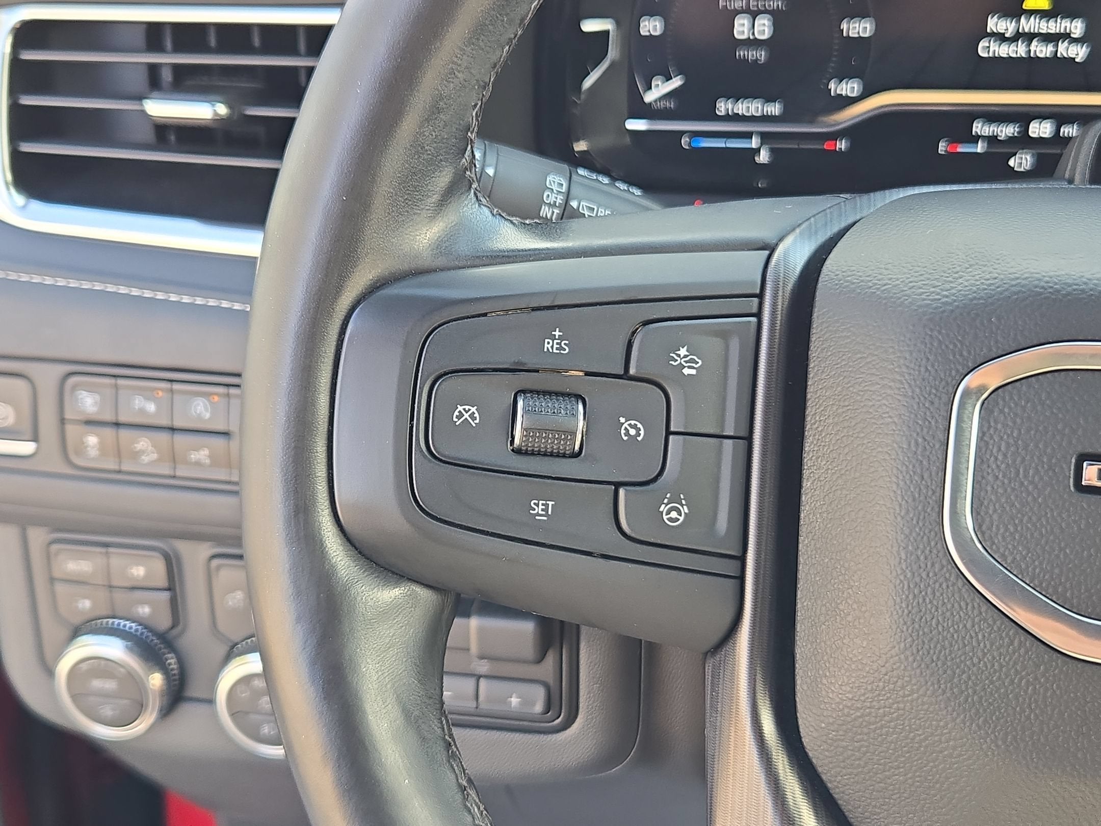 2023 GMC YUKON ULTIMATE