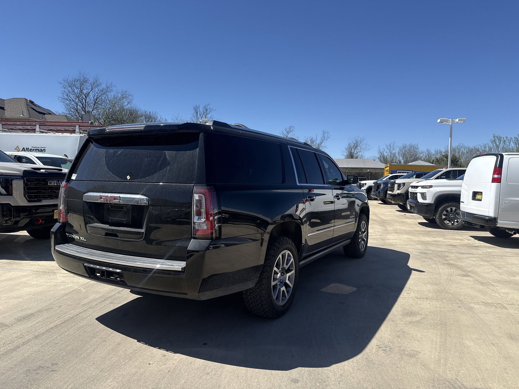 2016 GMC YUKON XL DENALI