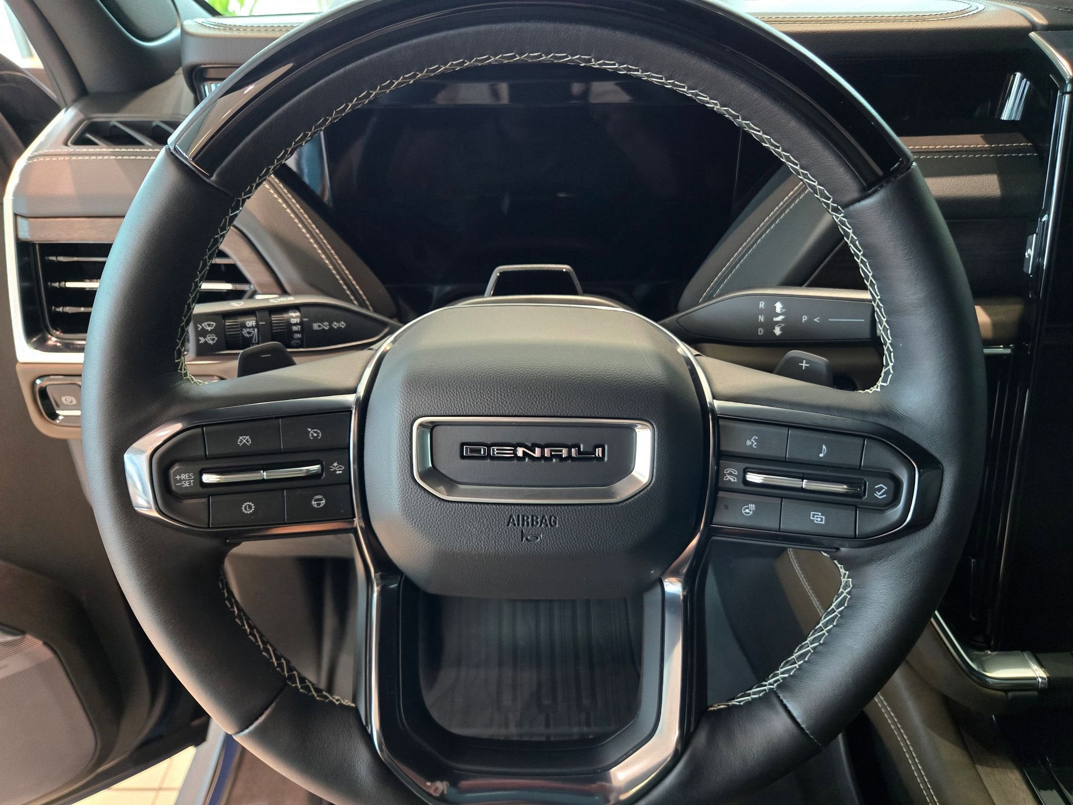2025 GMC YUKON XL DENALI ULTIMATE