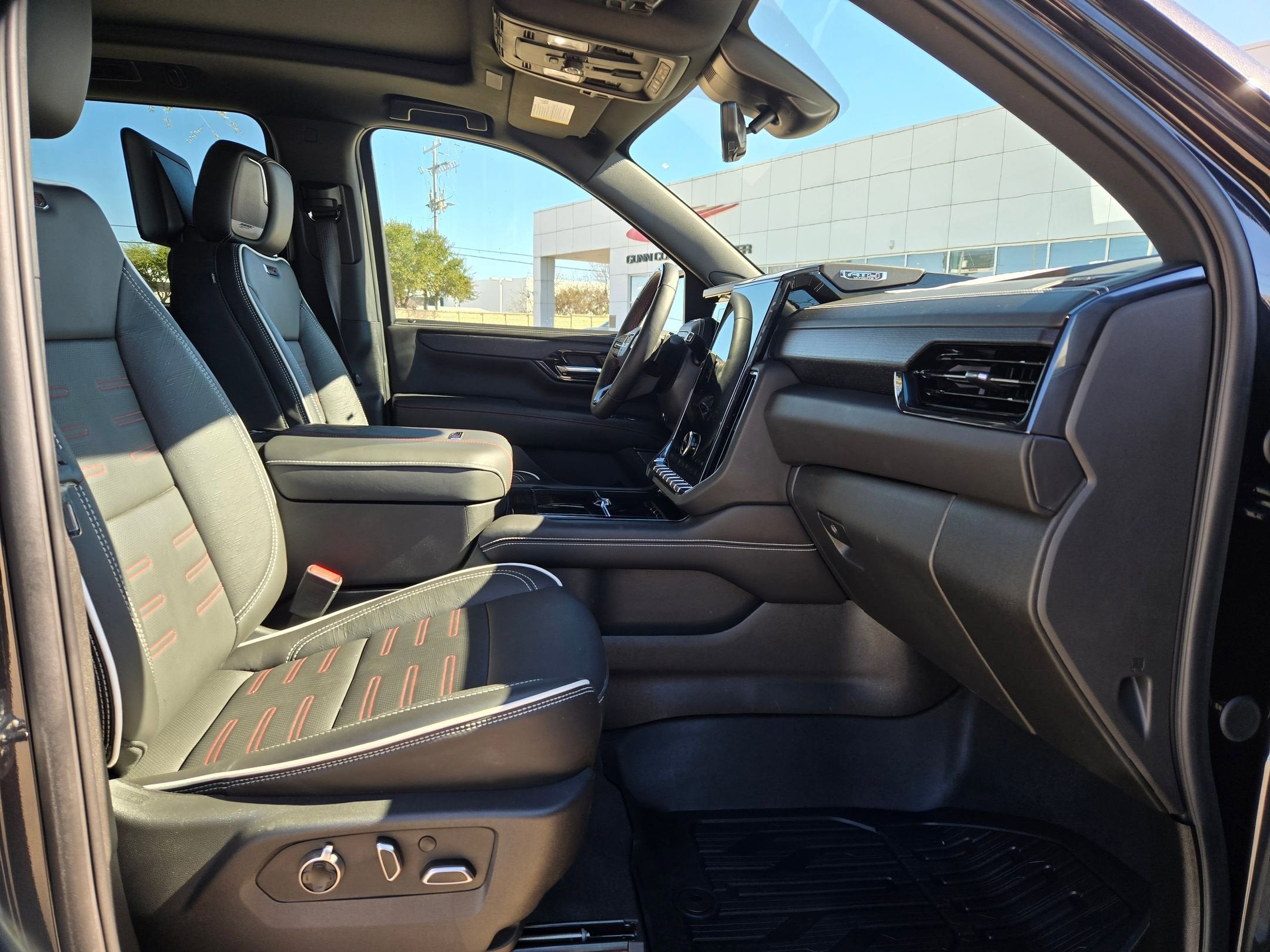 2025 GMC YUKON XL AT4 ULTIMATE