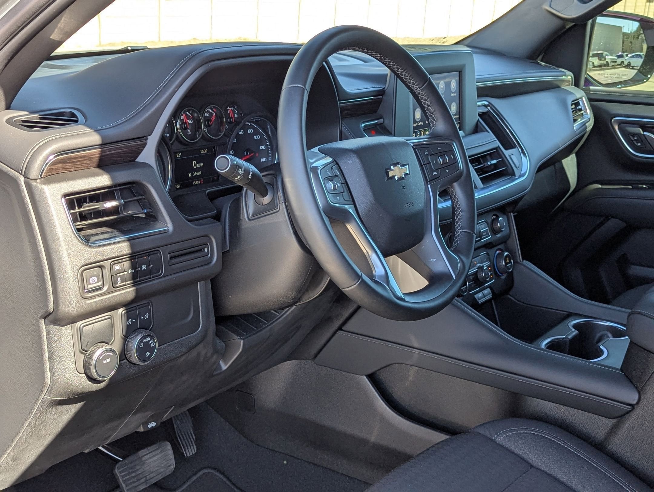 2024 Chevrolet TAHOE LS