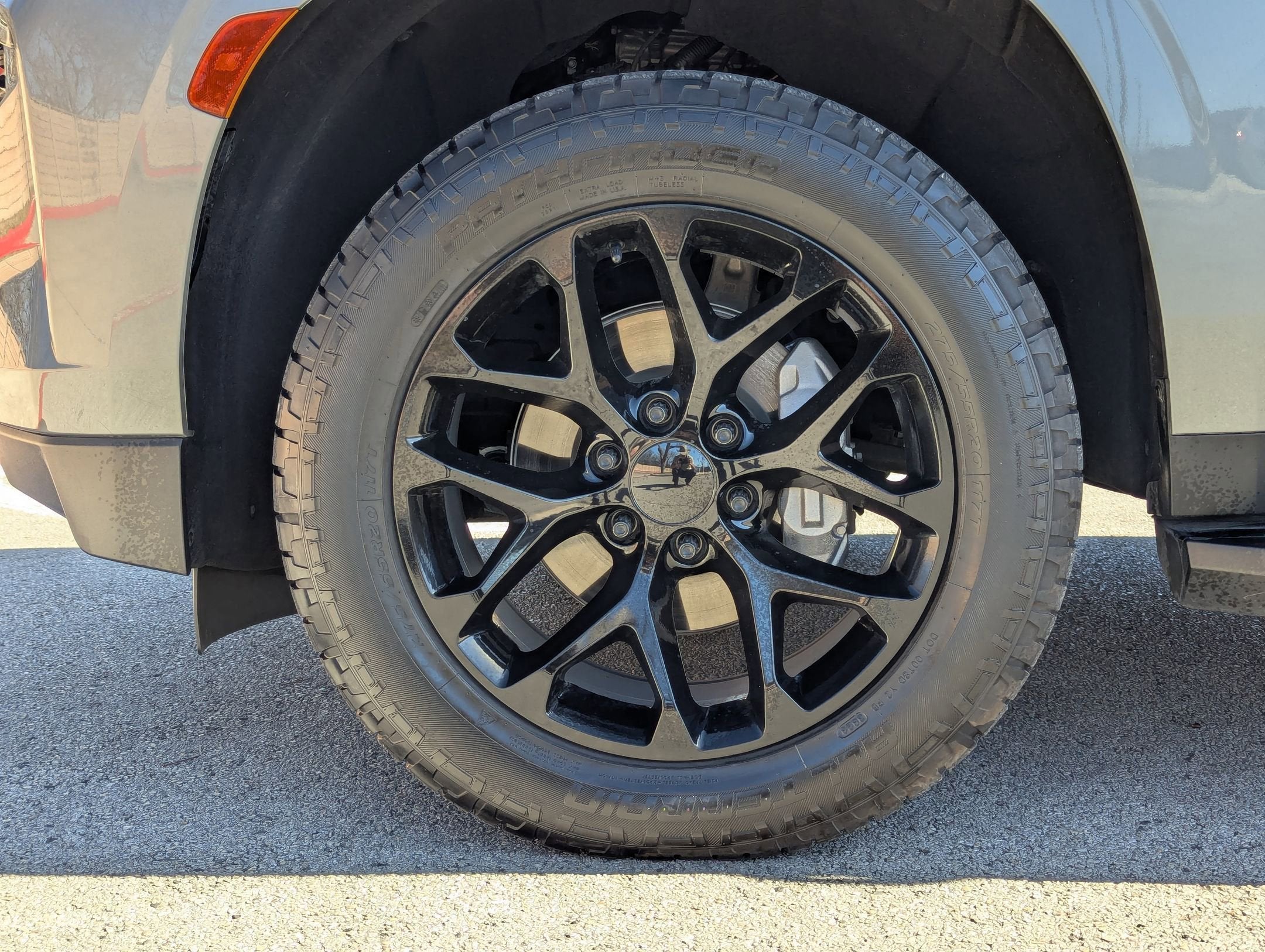 2024 Chevrolet TAHOE LS